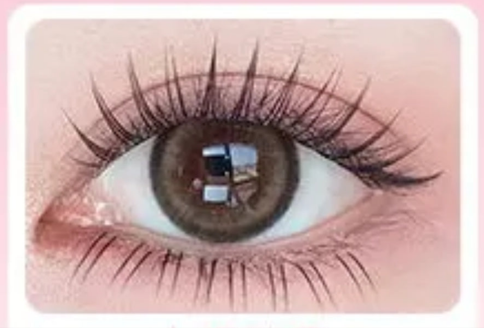 Lashurry Dayna - “For the girl who loves everyday glam.”